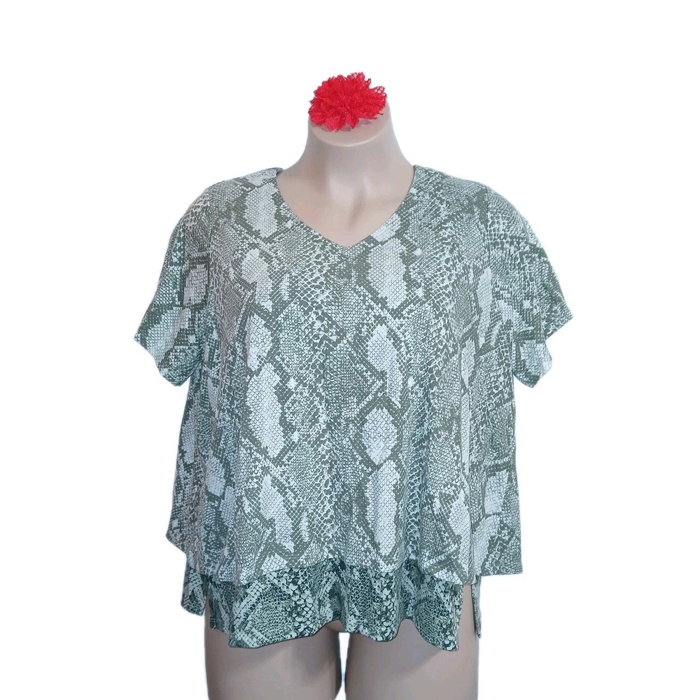 DG2 Diane Gilman Women Layered Top 1X Snake Lagenlook Boxy Two Tone Casual VNeck